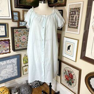 80s Vintage Sears Pastel Green Lightweight Button Front Midi Nightgown with Lace